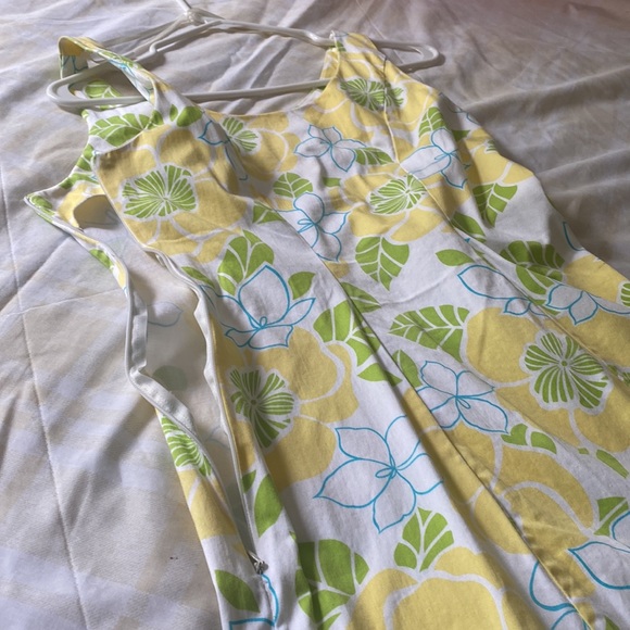 Light Summer Yellow Dress - Picture 3 of 3